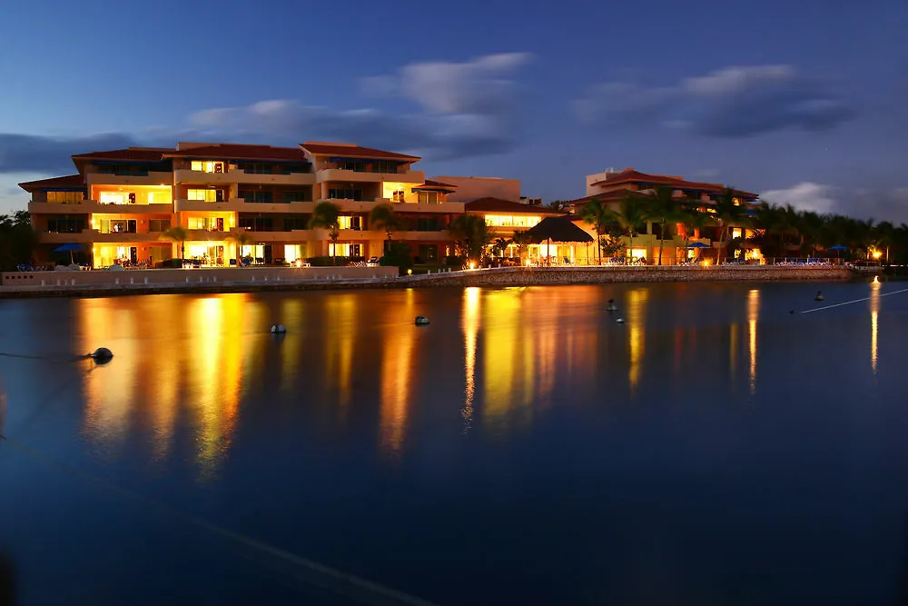 Porto Bello Gran Marina Otel Puerto Aventuras